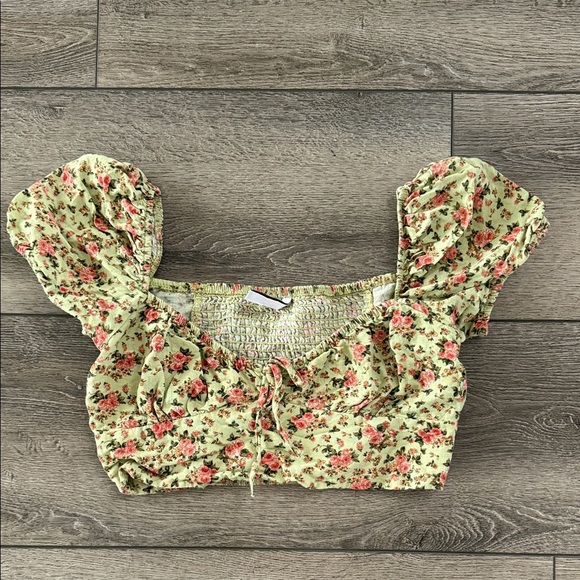 Stradivarius Line blend crop top Medium - Picture 2 of 5